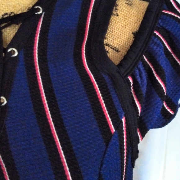 Dress - Picture 3 of 5